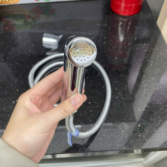 Vòi xịt toilet mạ crom Nubiza Vòi xịt toilet mạ crom Nubiza