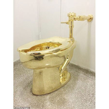 Bồn cầu mạ vàng Royal&Co NP-0008