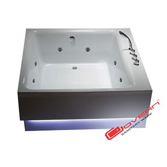 Bồn tắm massage Govern K-8155