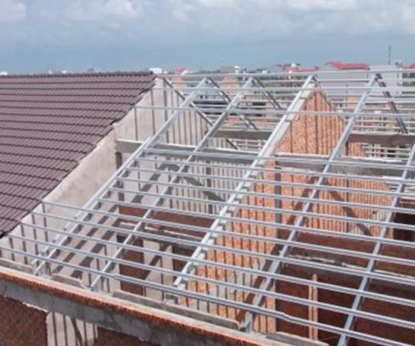 Khoảng cách xà gồ lợp ngói là bao nhiêu?