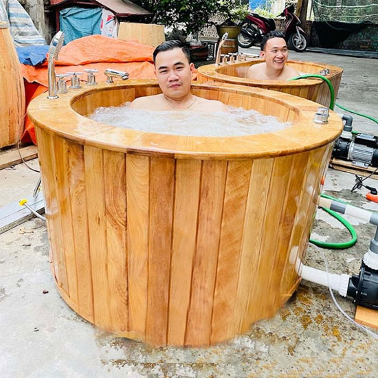 Bồn tắm gỗ massage Pơ Mu Lạc Hồng 10