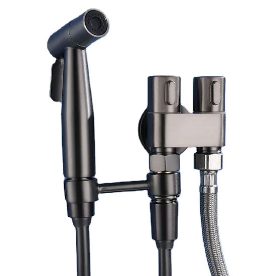 Vòi xịt vệ sinh Cleanmax PQ832 2 đường nước Vòi xịt vệ sinh Cleanmax PQ832 2 đường nước