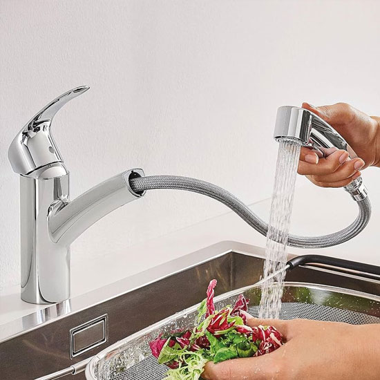 Anh-thuc-te-voi-rua-bat-nong-lanh-grohe-30305001-eurosmart-ohm